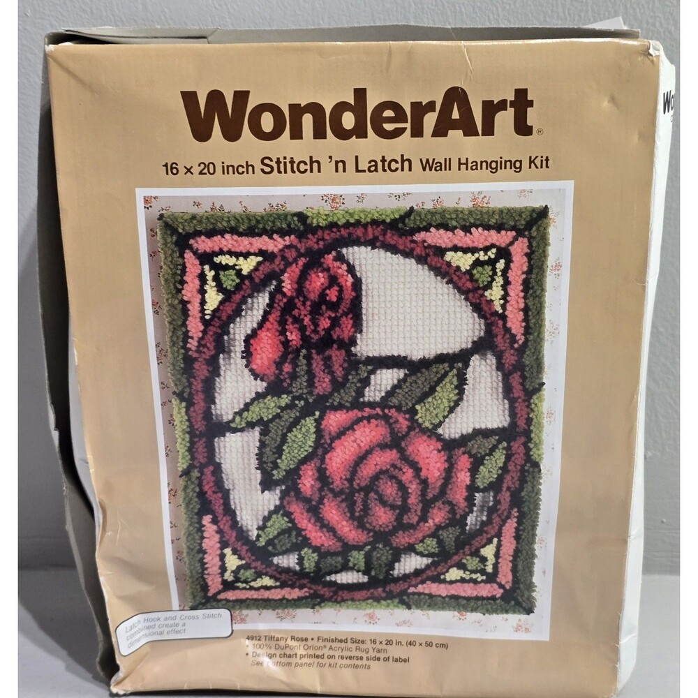 Vintage Latch Hook Floral Wall Hanging Kit New Wonder Art Open Box Set